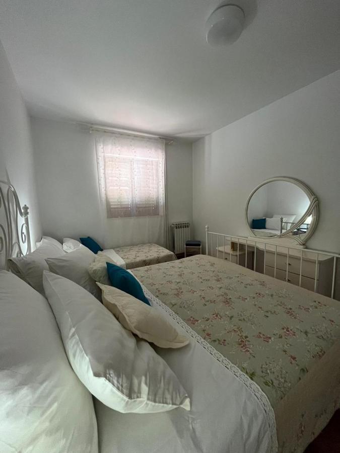 Apartment With Swimming Pool 젤사 외부 사진